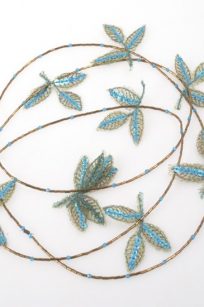 Collier feuille