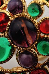 bague multicolore détail