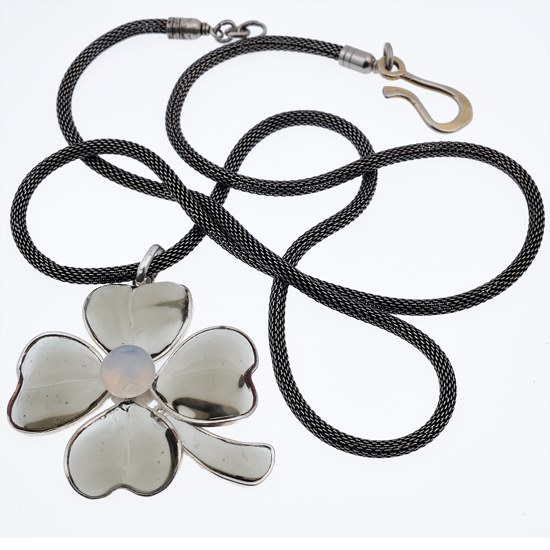 Pendentif trefle