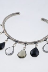 Bracelet jonc noir et blanc