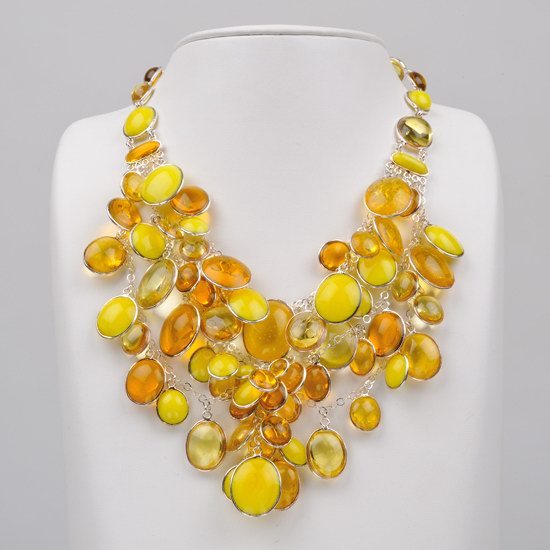 Collier jaune