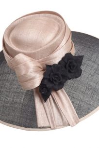 Chapeau capeline camelia